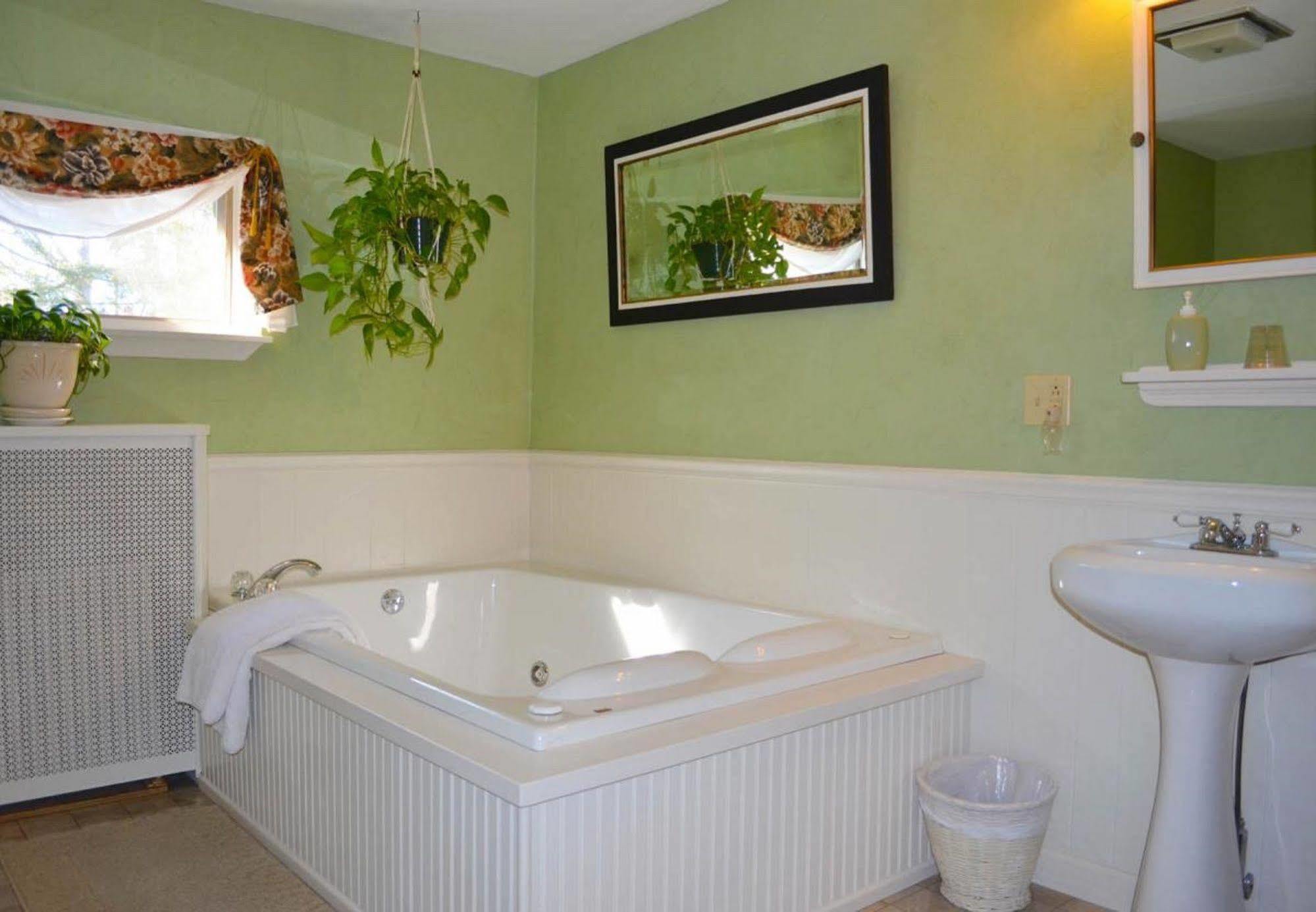 Pryor House B&B Бат Екстериор снимка